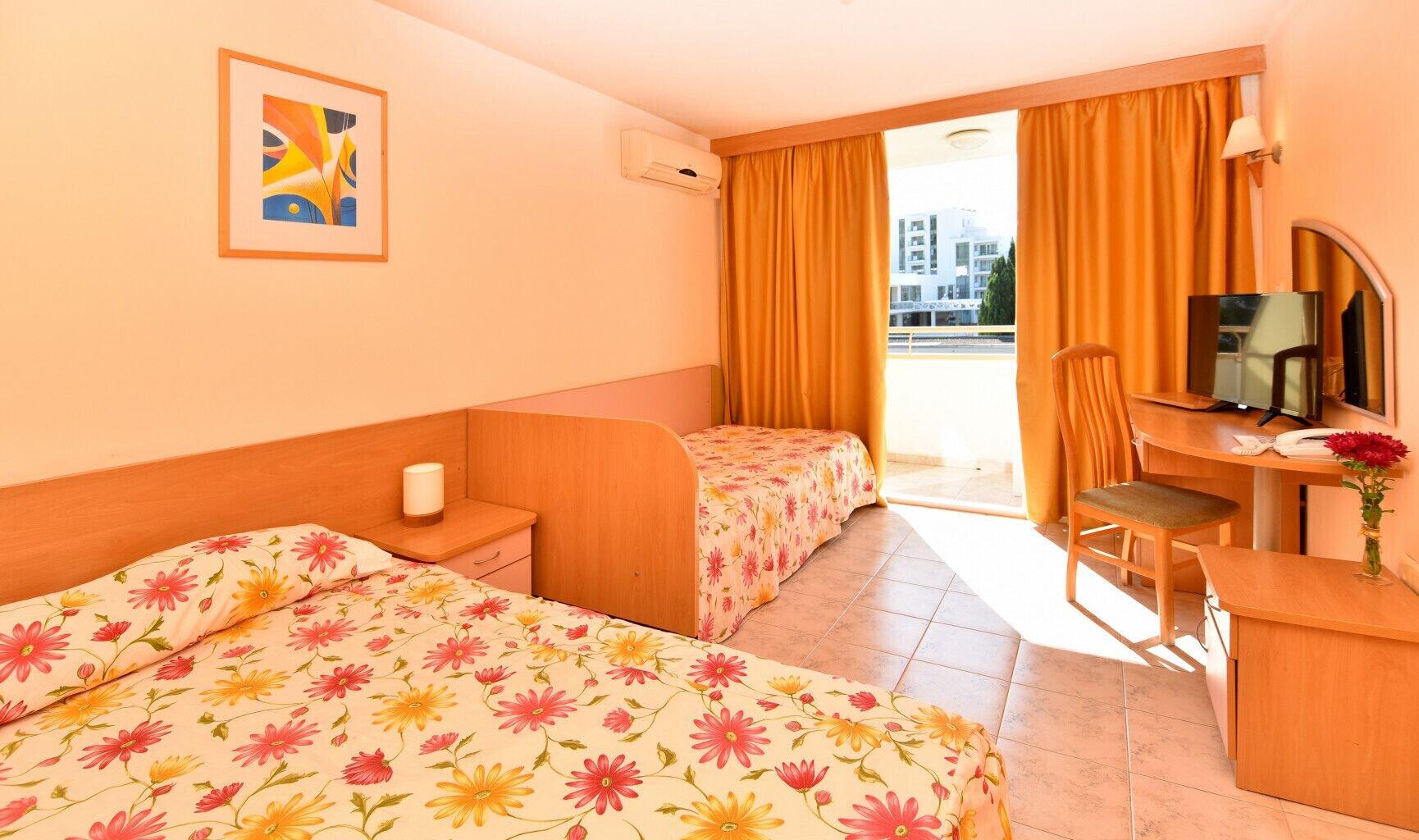 Hotel Oasis Albena Luaran gambar
