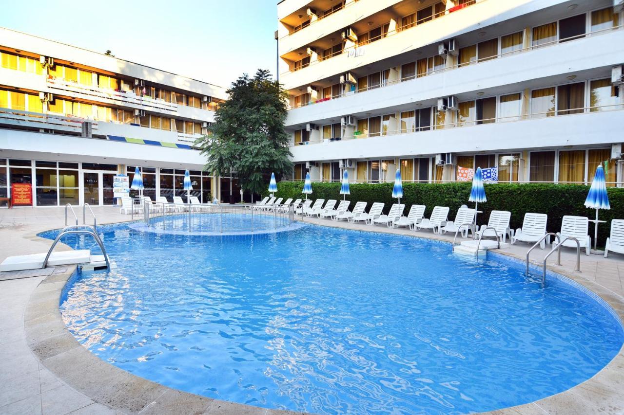 Hotel Oasis Albena Luaran gambar